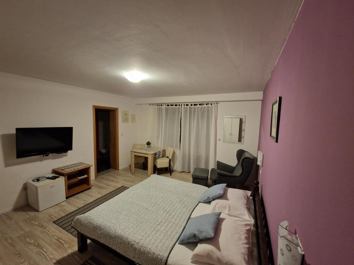 Guest House Wolf II Plitvička Jezera المظهر الخارجي الصورة