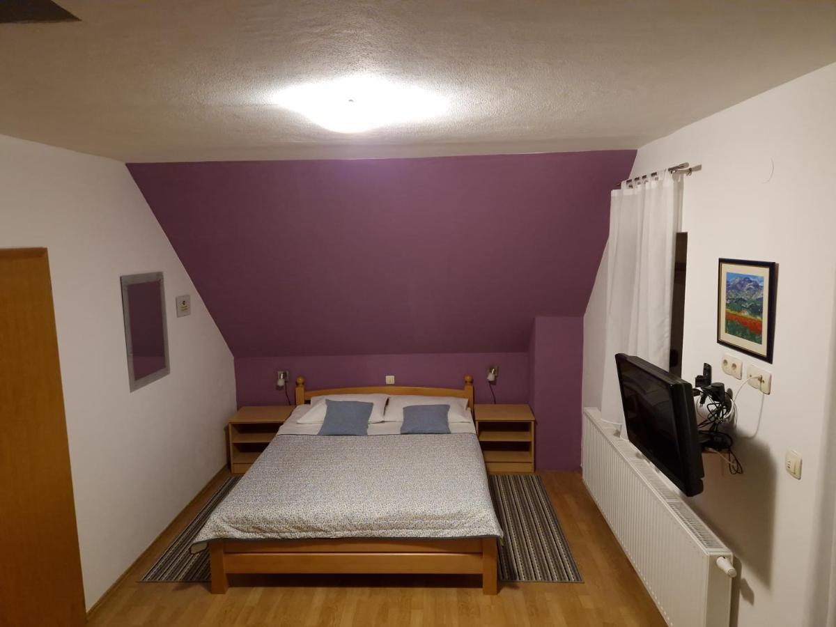 Guest House Wolf II Plitvička Jezera المظهر الخارجي الصورة